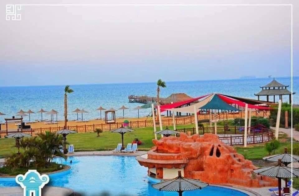 Amazing Chalet At Bluebay Asian Resort Pool View - Families Only Ain Suchna Exterior foto